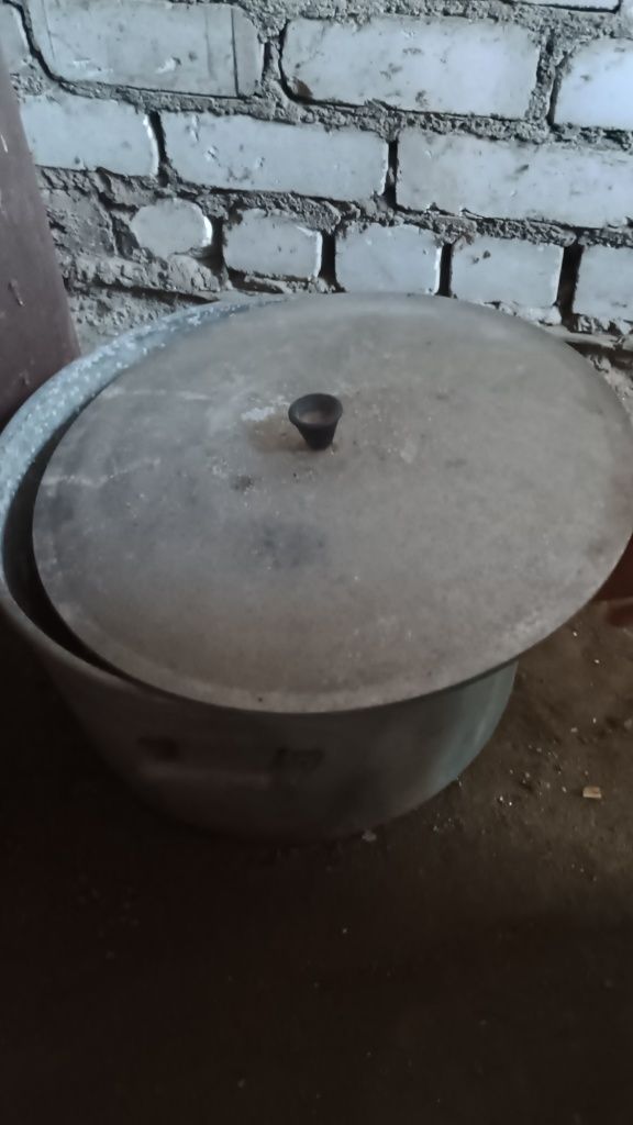 Продам ммыску алюминиевую и казан  алюминиевый