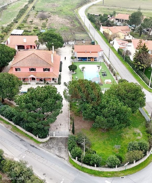 Quinta com duas habitações no Porto Alto, Samora Correia