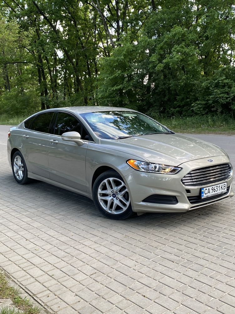 Ford Fusion 2015р 2.5 бензин