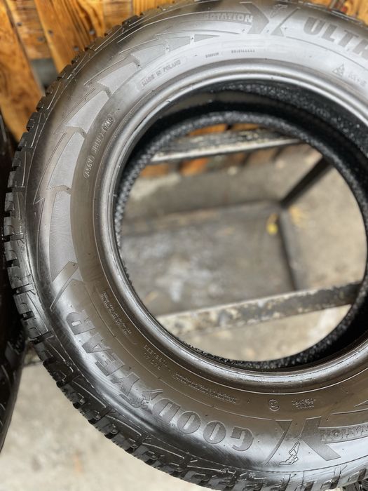 Шини 215/65 r16 Dunlop