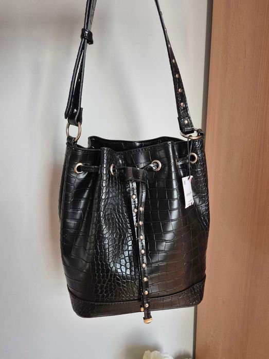 Nowa torebka Sinsay, krokodyl, motyw krokodyla