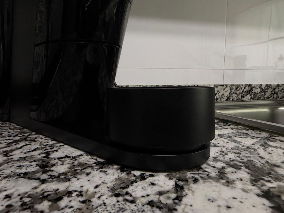 Máquina de café Delta Q IconiQ Black