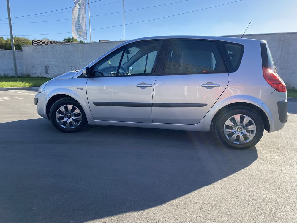 Renault Scenic 1.6