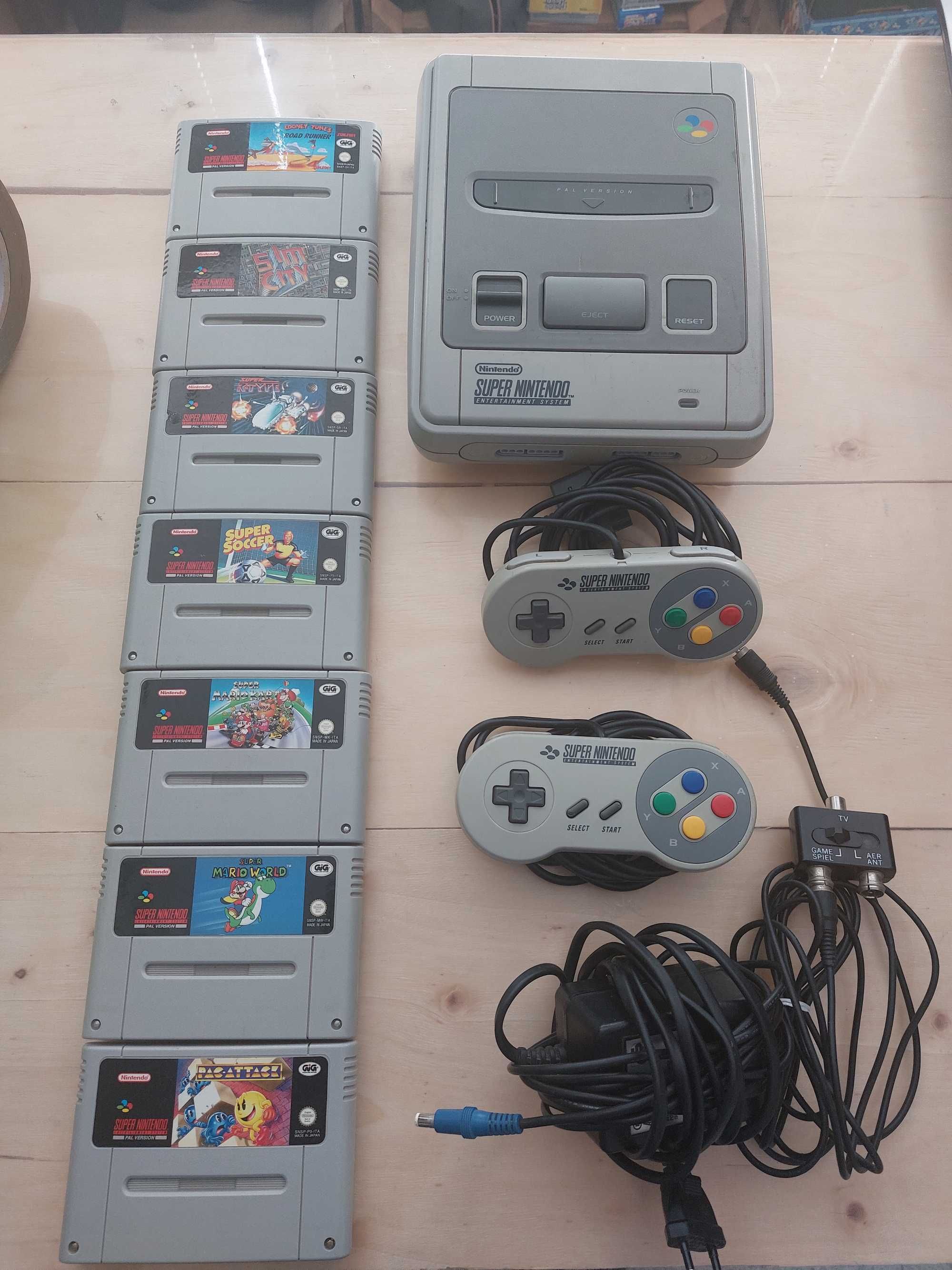 Snes completa com dois comandos e varios jogos