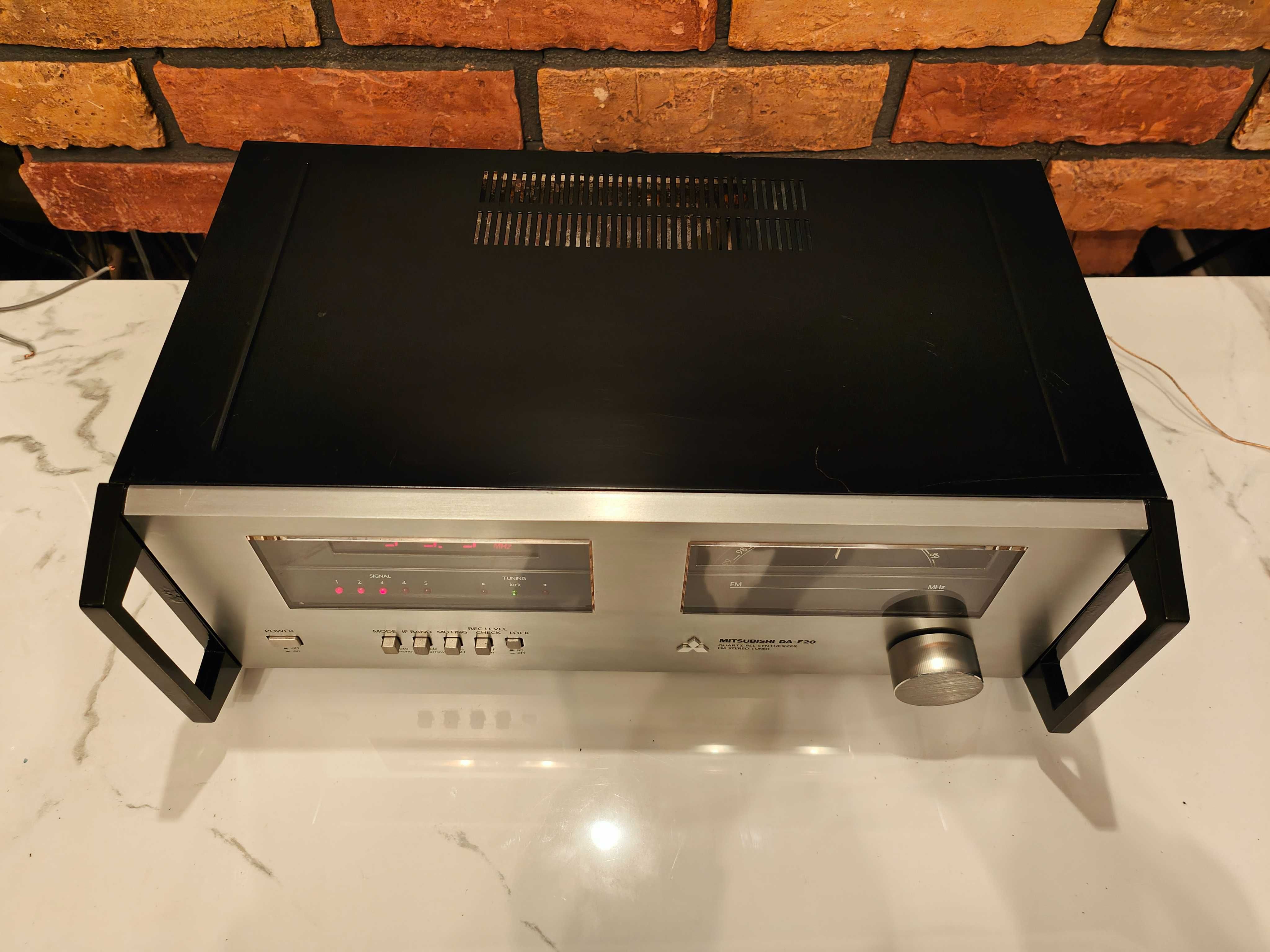 MITSUBISHI DA-F20 Unikatowy tuner radiowy VINTAGE ! OKAZJA