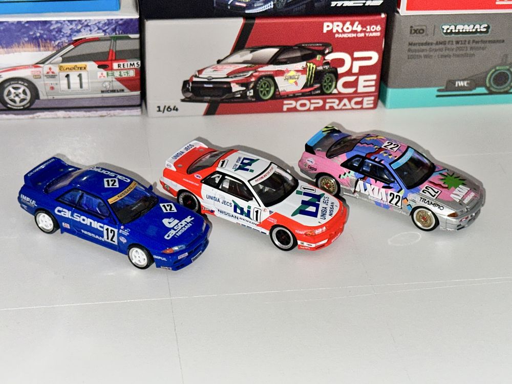 Pop Race Nissan Skyline GT-R R32 1:64