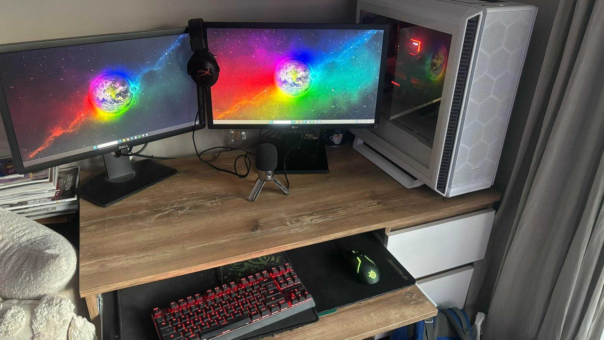 Mocny PC i9-9900KF MPG-Z390 NVIDIA GeForce RTX2080 SSD M.2 monitory