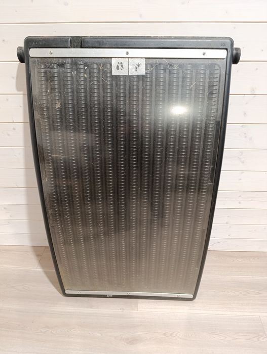 Solarny podgrzewacz wody.