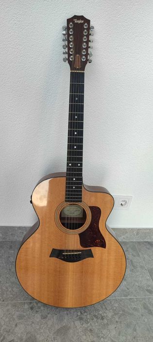 Taylor 355-CE (12-струнна) + чохол Taylor