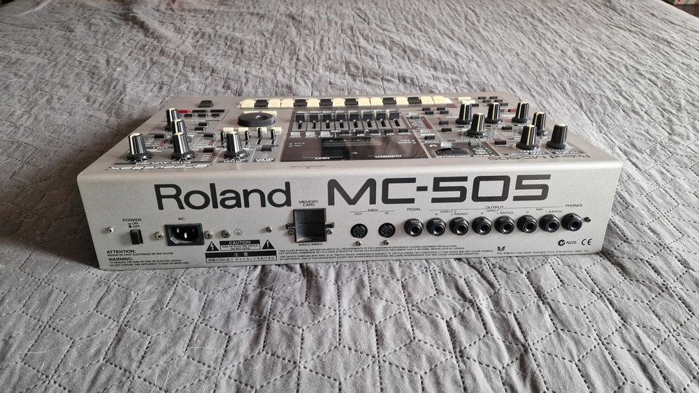 Roland MC-505 Groovebox à venda