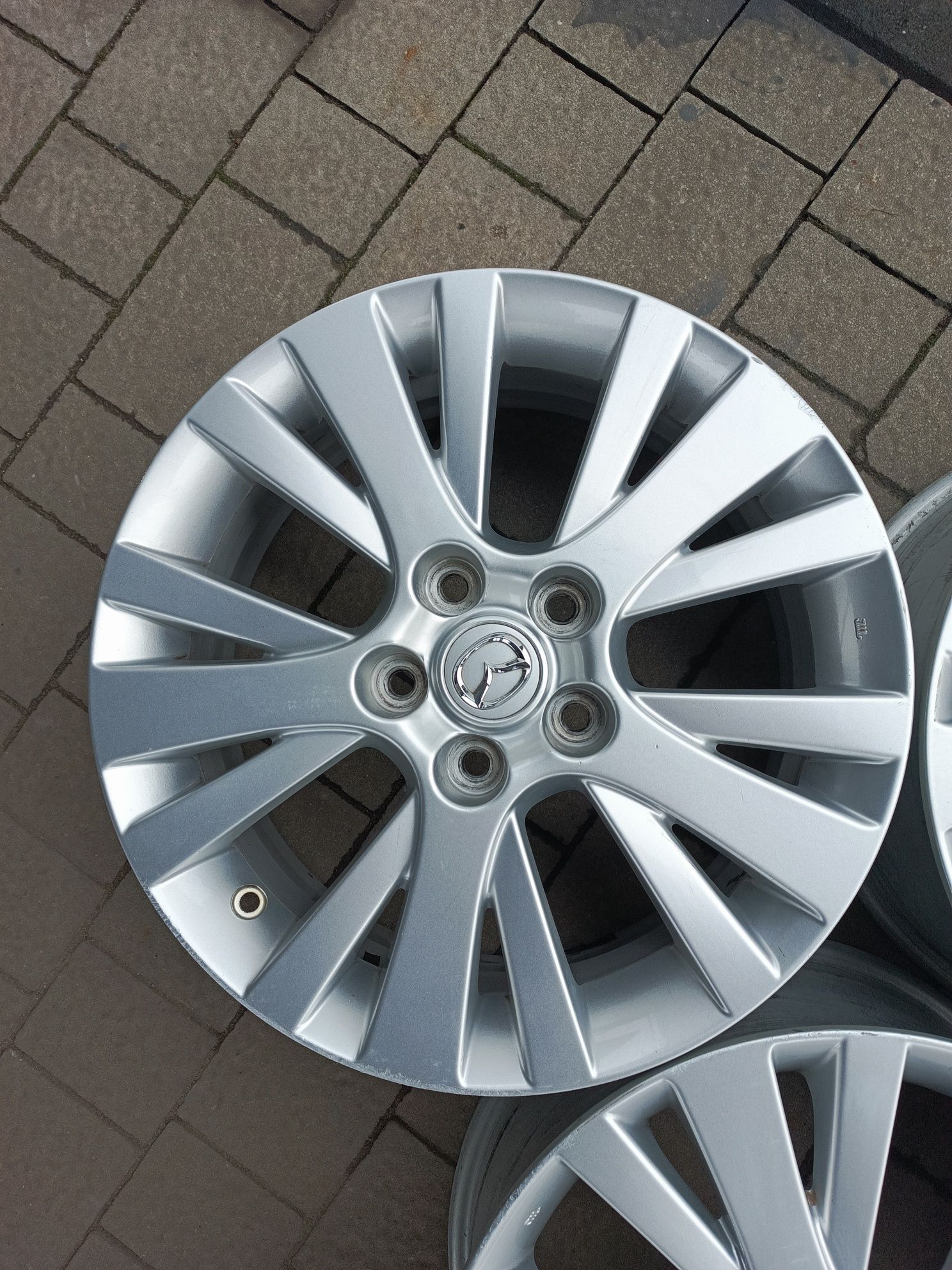 Felgi do Mazdy, Kia, Suzuki, Tojoty, Hyundai,  5x114,3. J 7. R17.Et 60