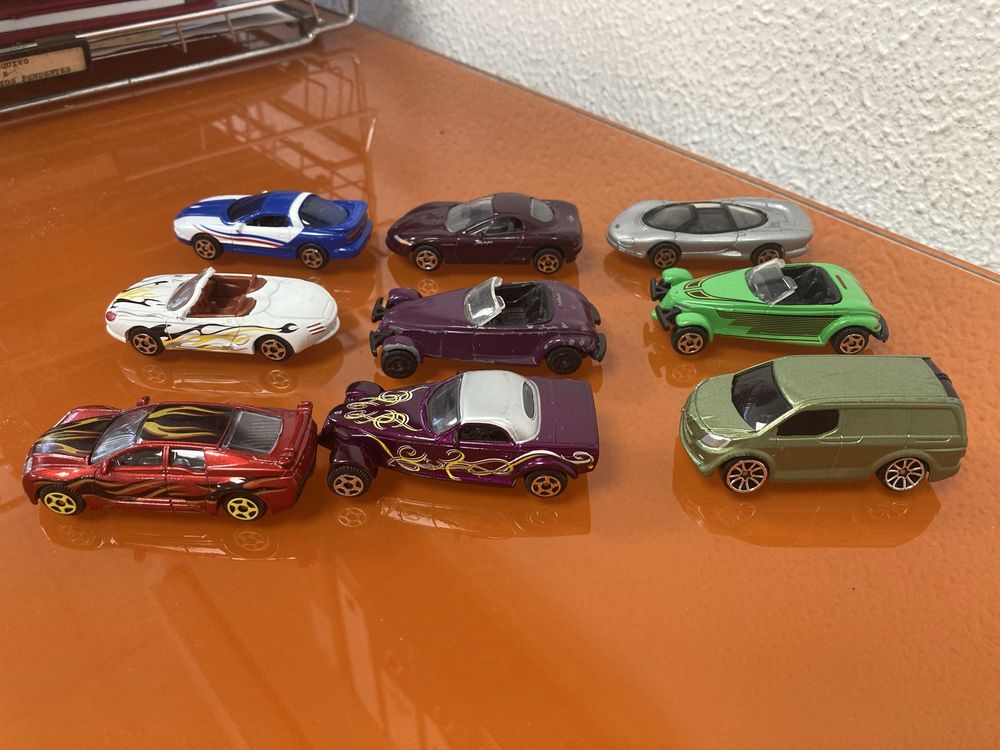 Brinquedos 9 Miniaturas Motormax, Maisto, Altaya, Zuru, etc