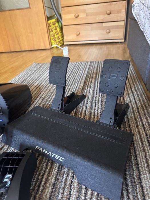 Гарантія! Fanatec CSL elite+штурвал! PC/PS4/5