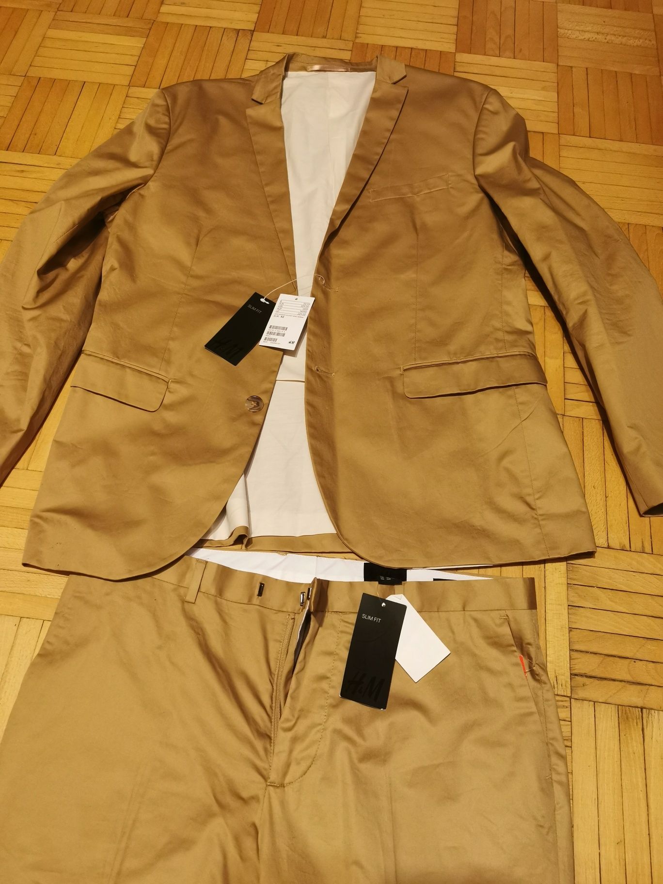 Nowy elegencki zestaw Garnitur Złoty Slim Fit Vistula 52