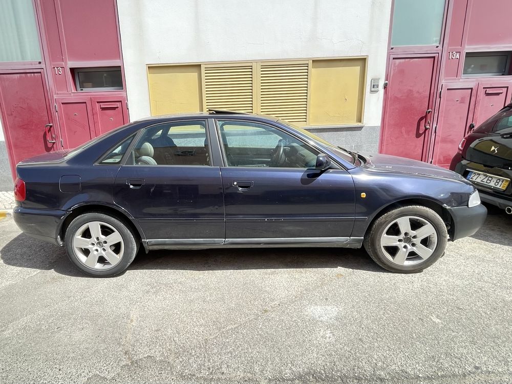 Audi A4 1.9tdi 110cv Sport