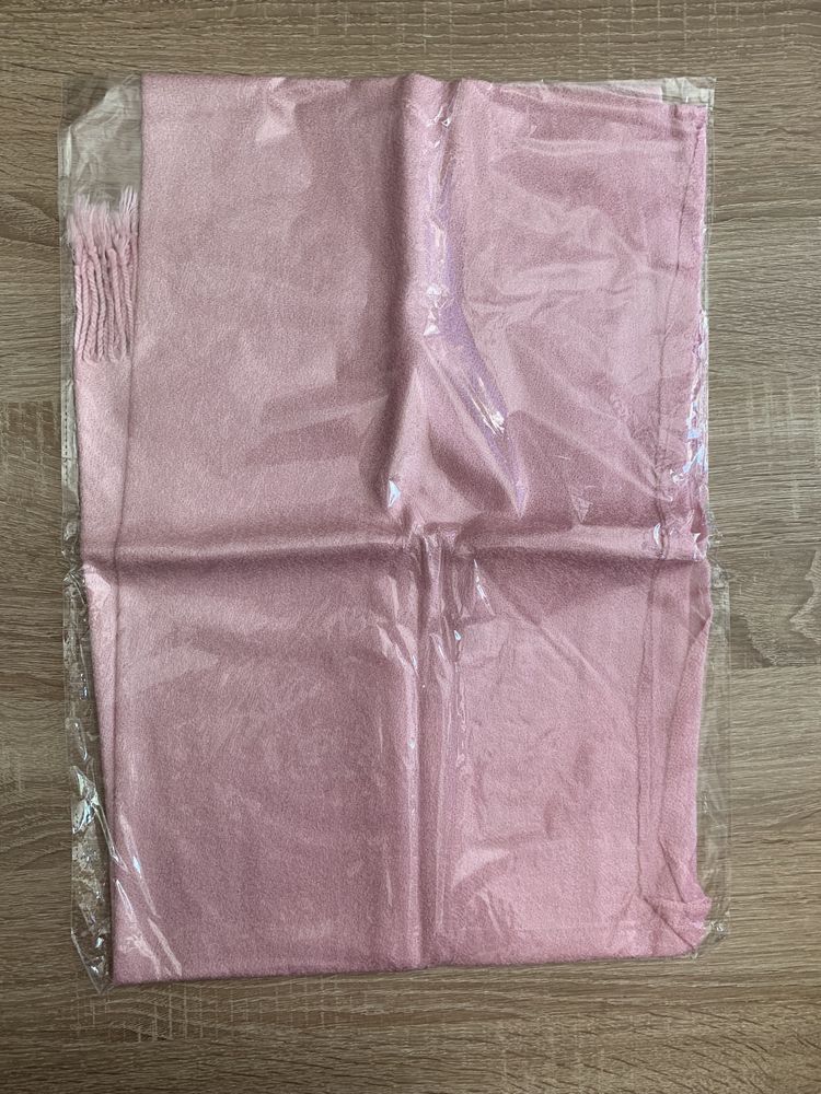 Różowy szal / szalik ombre