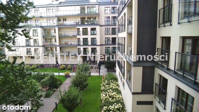 3 pokoje, nieumeblowane, wolne od 1.11, METRO Wierzbno, taras