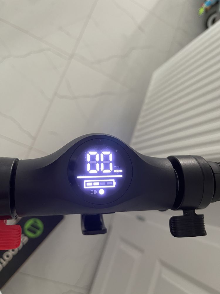 Hulajnoga elektryczna nowa Scooter 25km/h