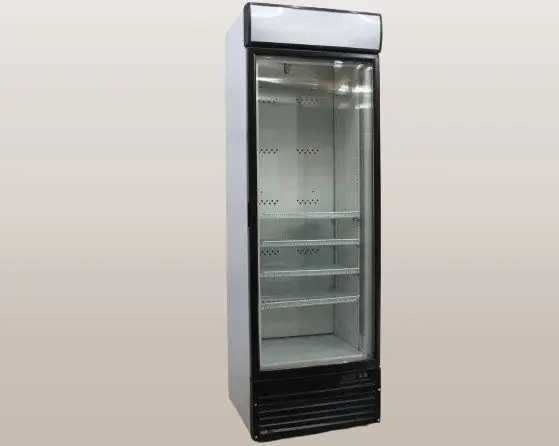 холодильна шафа вітрина  ICE STREAM MEDIUM 605літрів