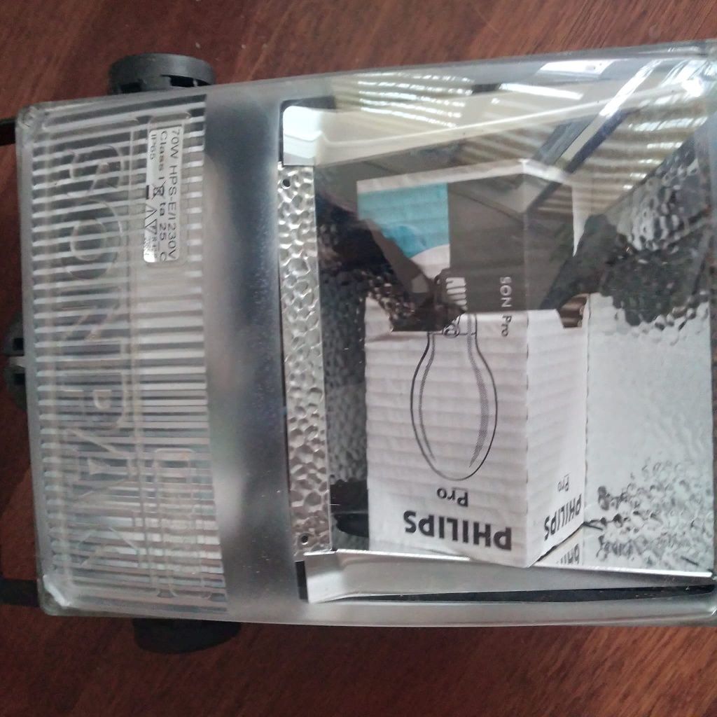 Lampa oświetleniowa