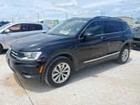 Volkswagen Tiguan SE 2018