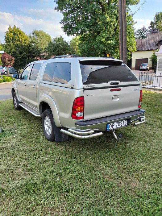 Wynajem samochodu Toyota Hilux 2008