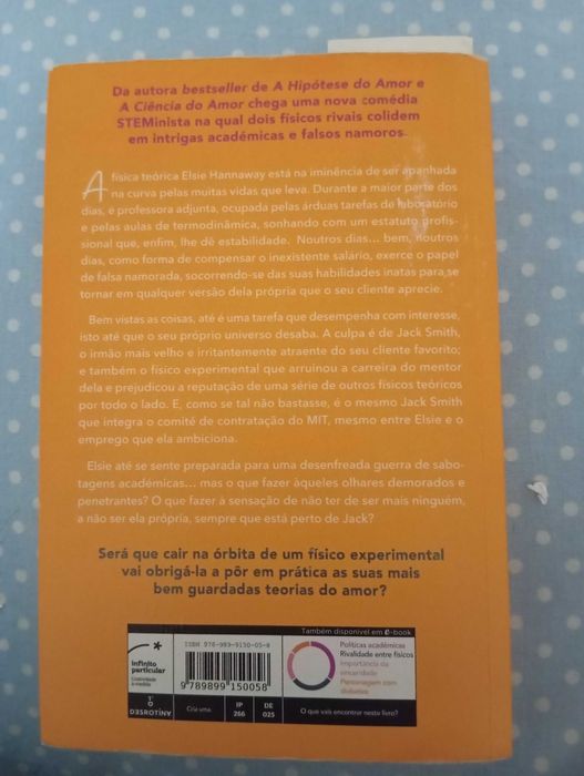 Livro "A teoria do amor" da Ali Hazelwood