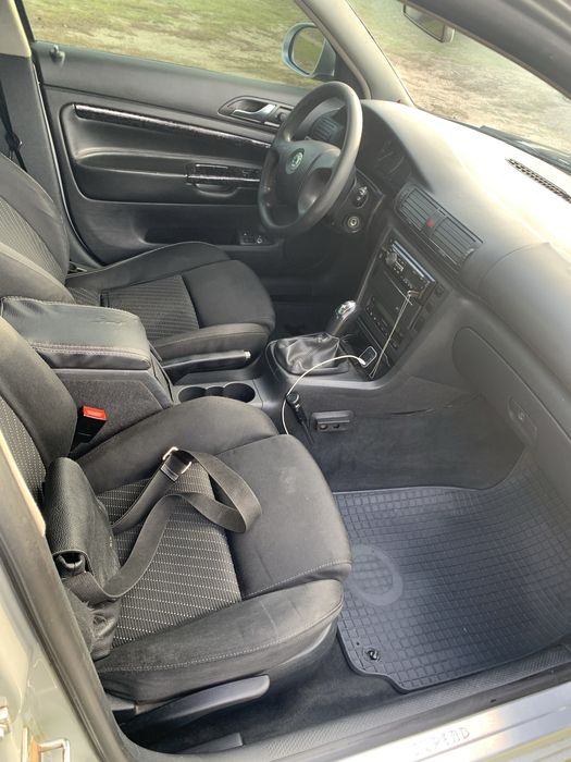 Шкода суперб 1..8 турбо