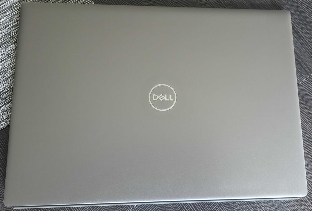 Dell Vostro 5630 i5-1340P 16GB RAM DDR5 SSD NVMe 512GB Windows 11 Pro