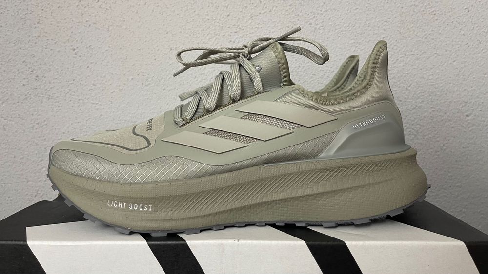 Adidas  ULTRABOOST 5 GTX roz. 42 2/3
