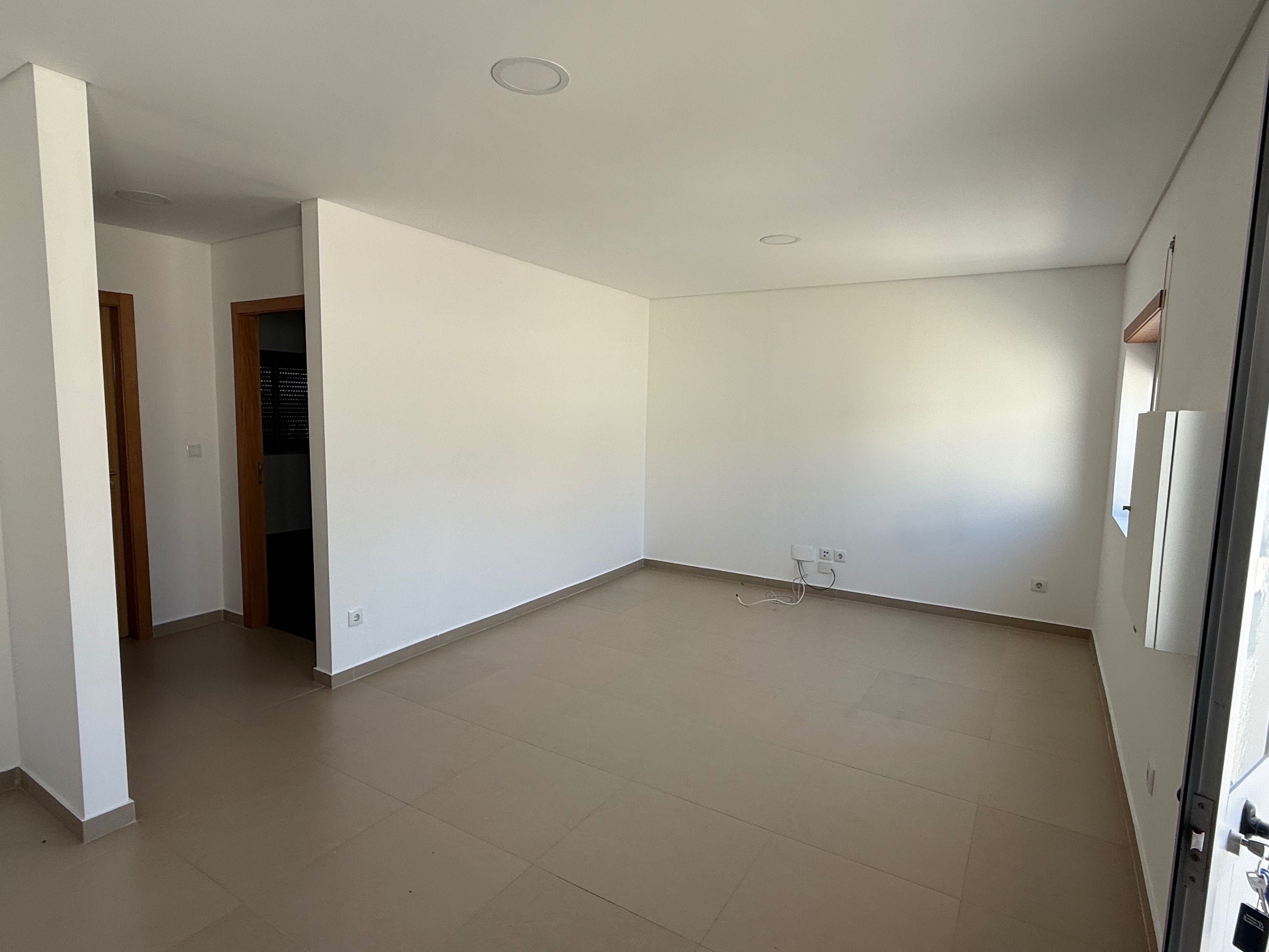 Alugo Apartamento T2 Folgosa-Maia