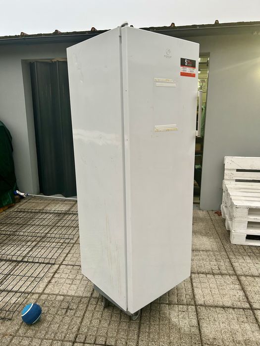 Frigorífico NOVO INDESIT SI62W  - 323 L - Branco