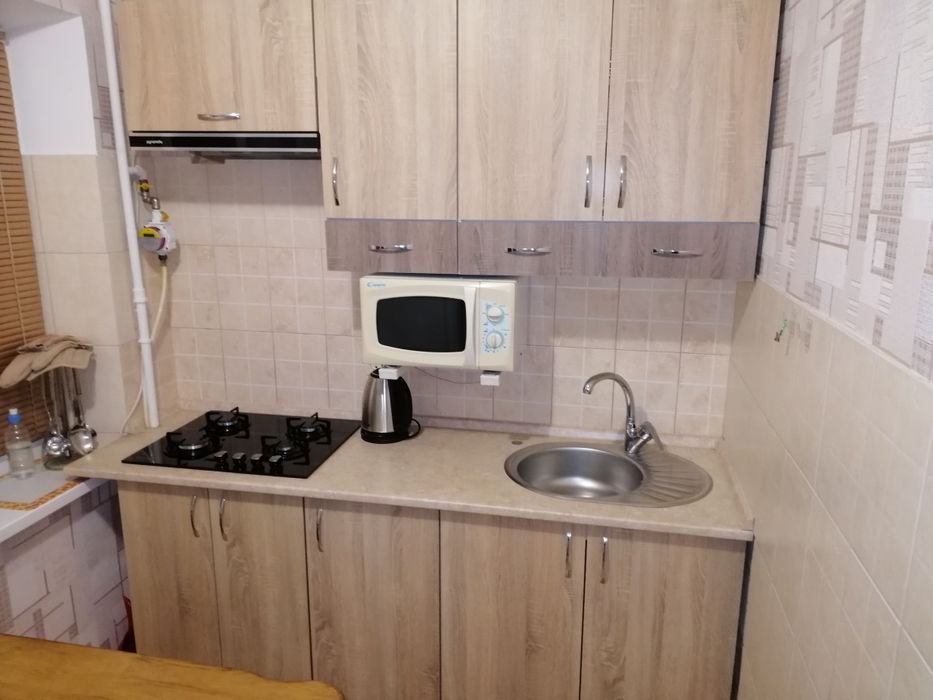 Подобово 1-кімнатна квартира Нивки