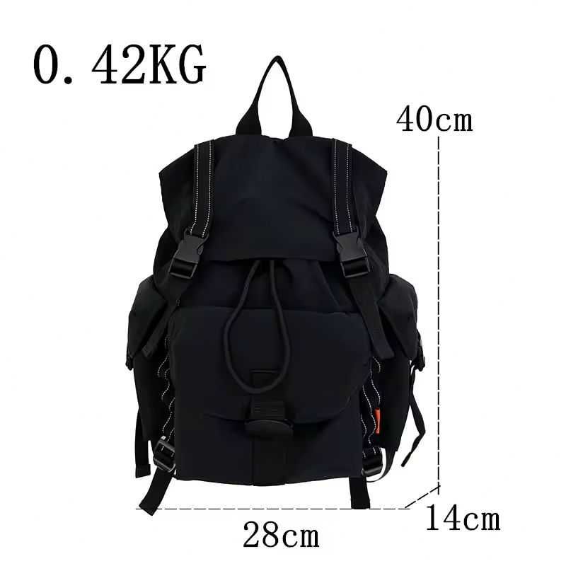 Mochila Preta/ Branca (cabe Macbook de 16")