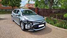 Toyota Corolla Lift 2023 z salonu polskiego