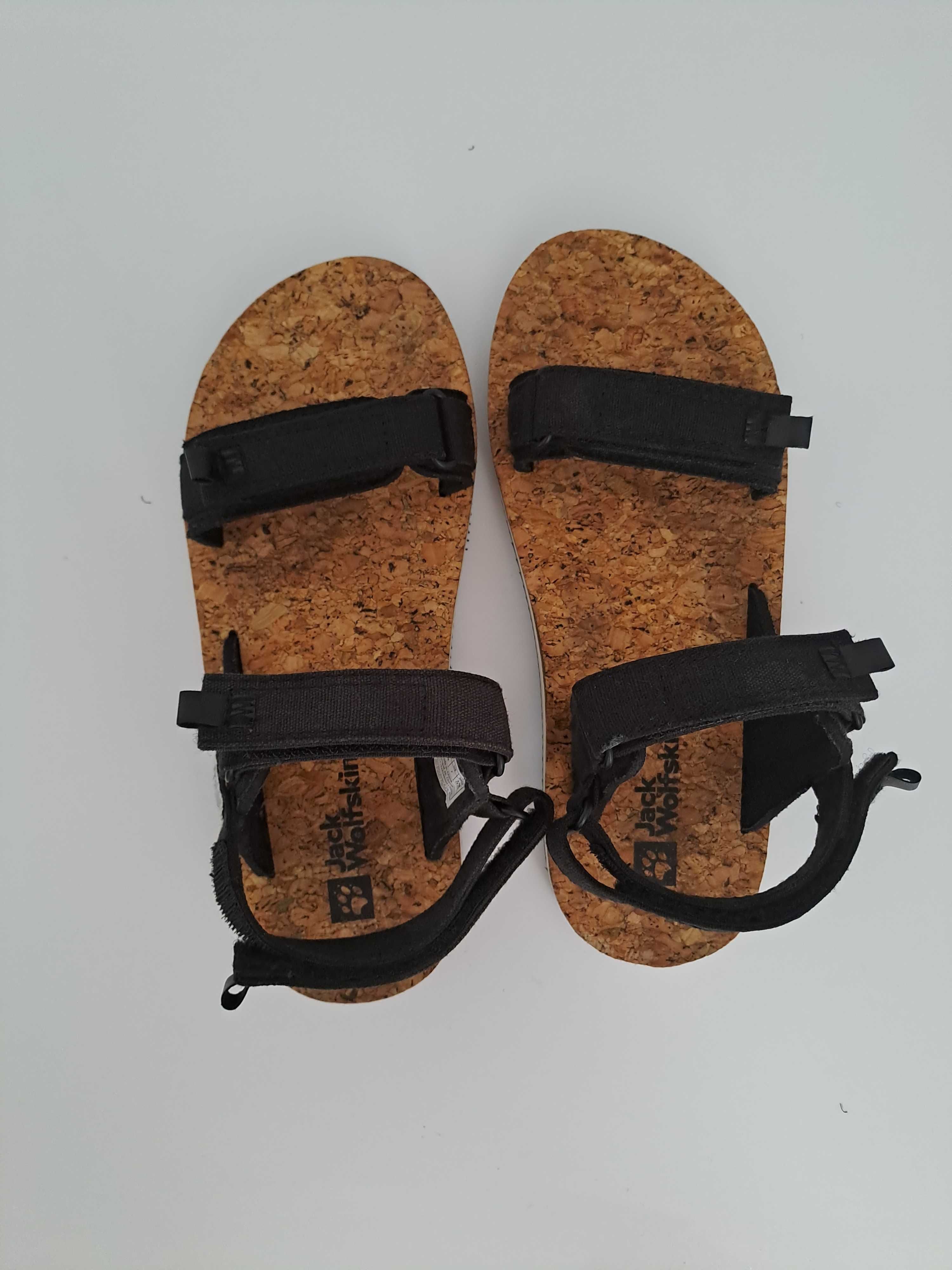 Sandały Jack Wolfskin czarne na rzepę