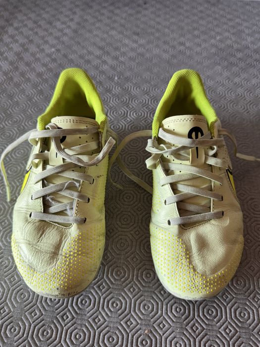 Chuteiras criança Nike Tiempo n 33