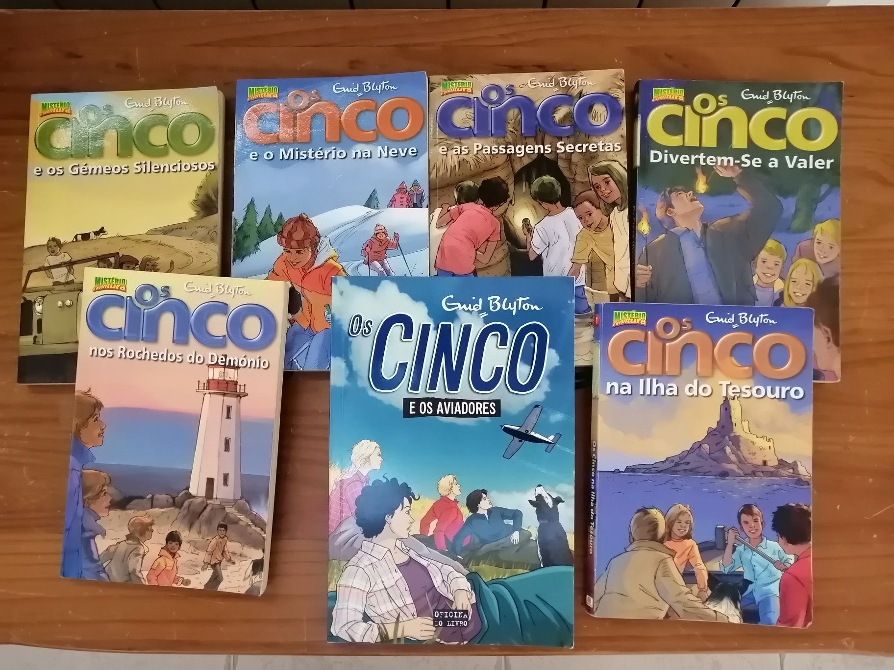 Os Cinco, aventura, de Enid Blyton