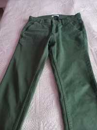 Zielone jeansy męskie Reserved M