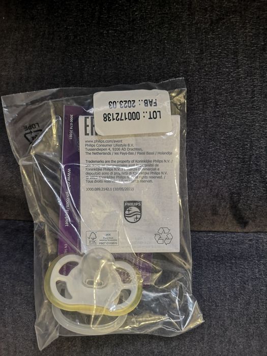 Nowy smoczek Avent Ultra air 0-6m