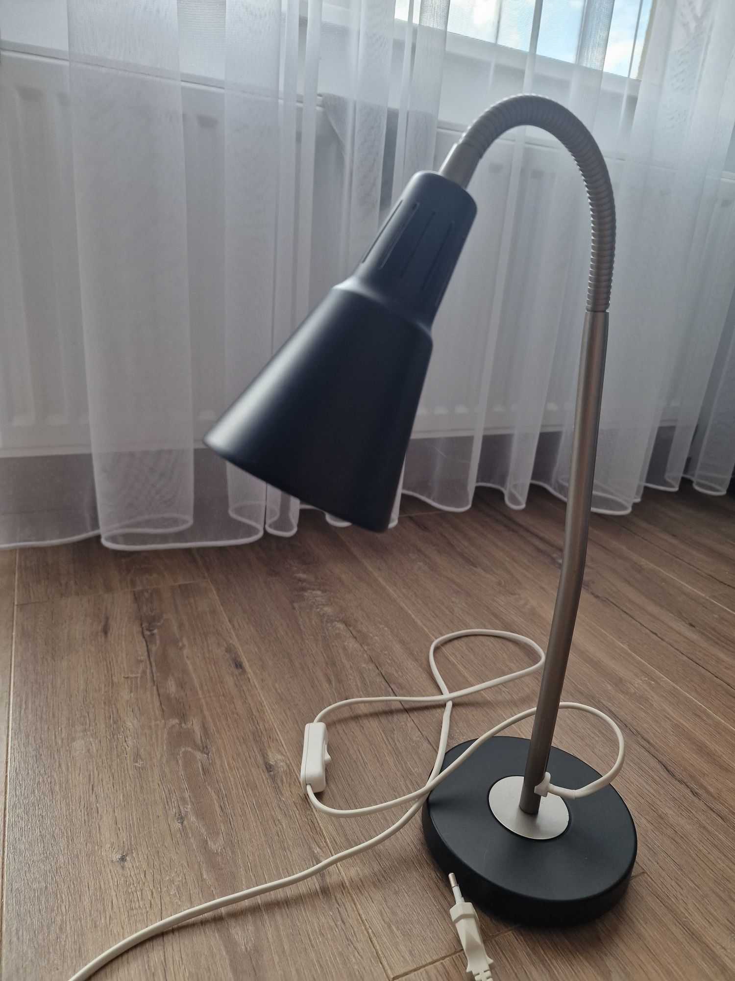 Lampka biurkowa Ikea Kvart