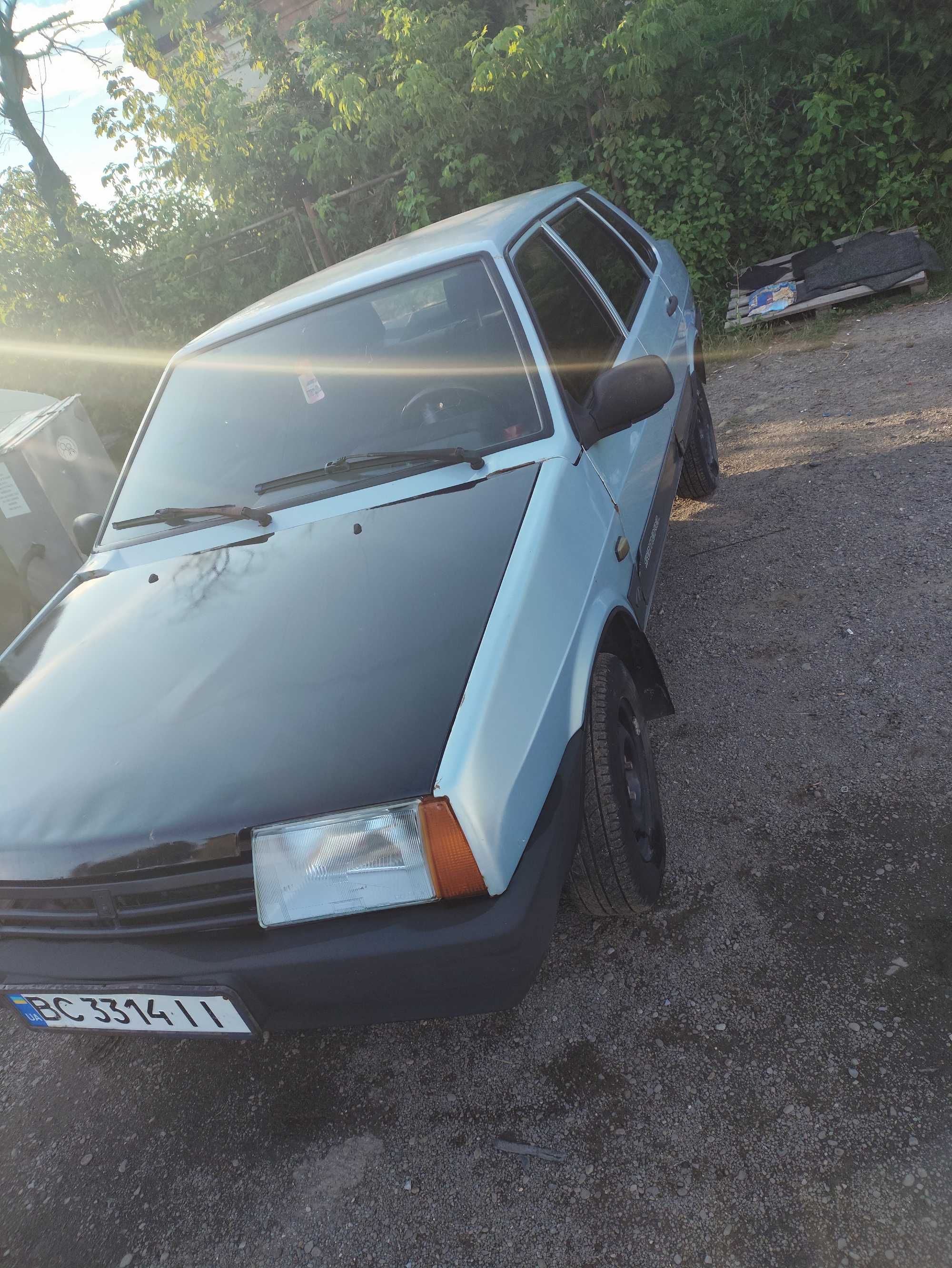 Автомобіль ВАЗ 21099