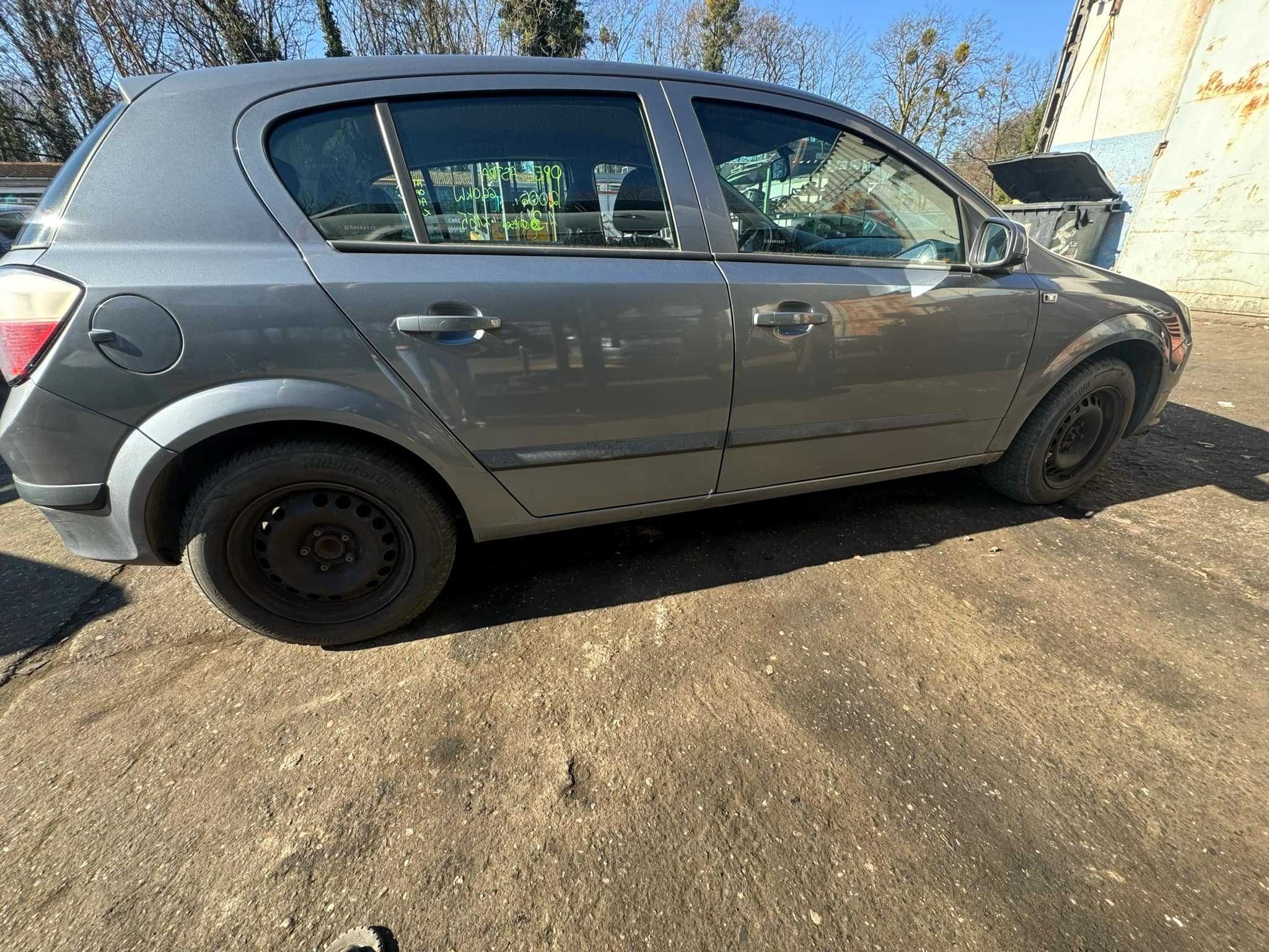 OPEL ASTRA 2006r. na części Adax Opolski Auto Złom Koźle