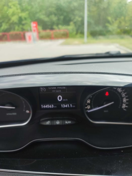 Peugeot 208 1.6 ehdi