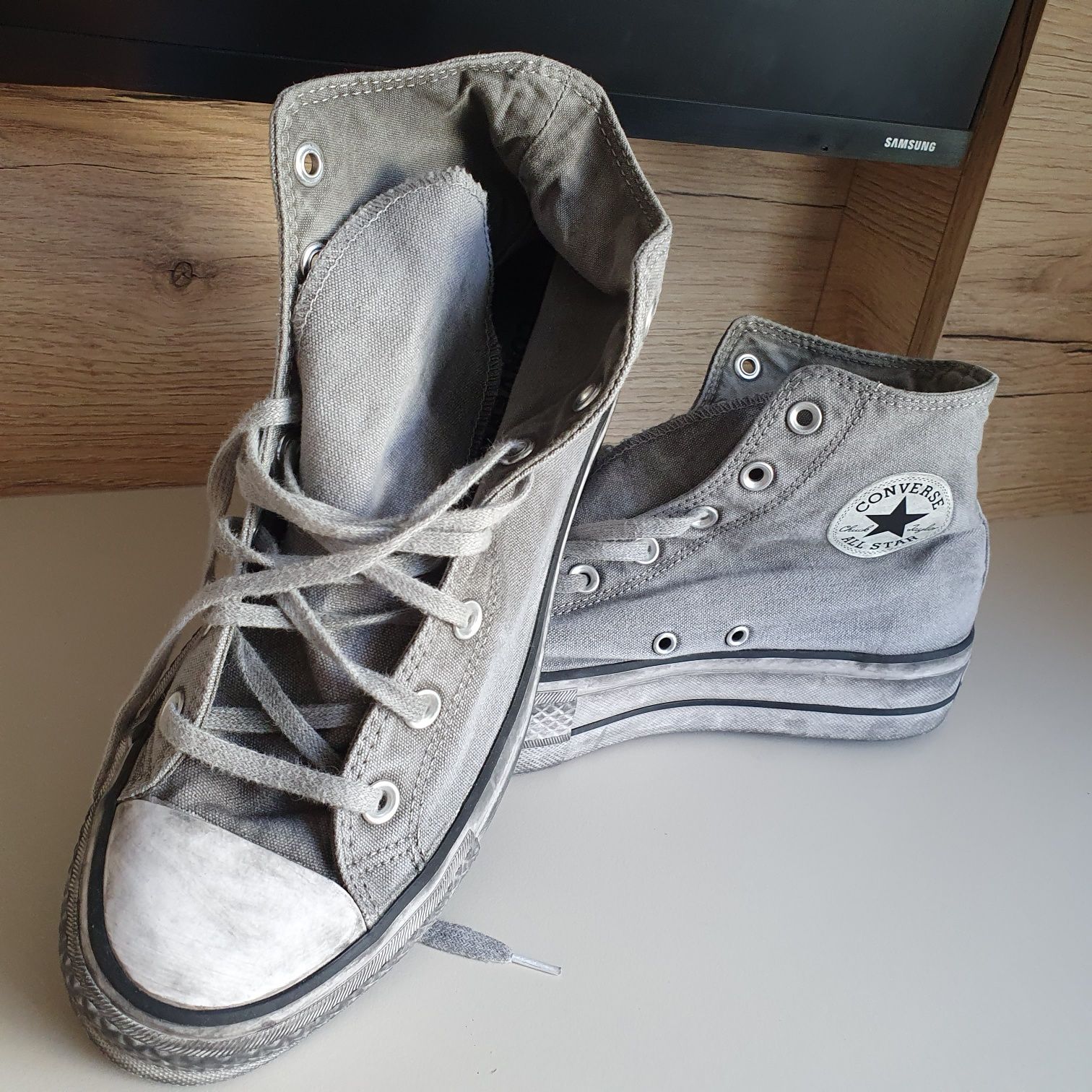Nowe buty Converse szare 42 9A 2107 A34