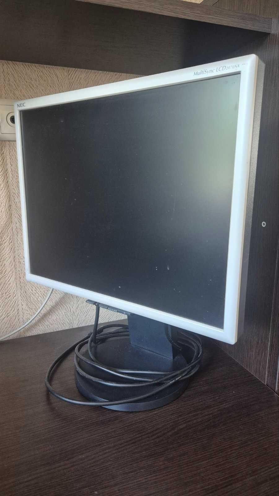 Монітор NEC MultiSync LCD2070NX