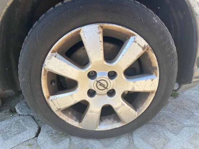 KOŁA ALUFELGI Z OPONAMI 15 OPEL MERIVA A