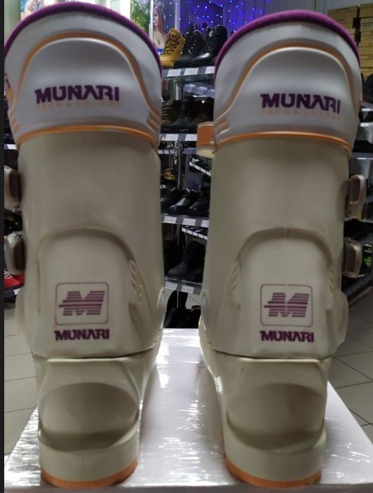 Ботинки горнолыжные MUNARI MT 55. Размер - 36 - 38.