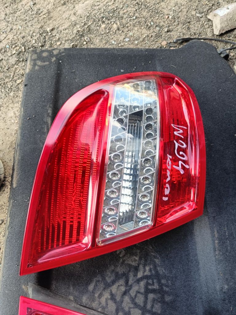 Lampy tył Mercedes Benz w204 LED Kombi C-class Wysyłka