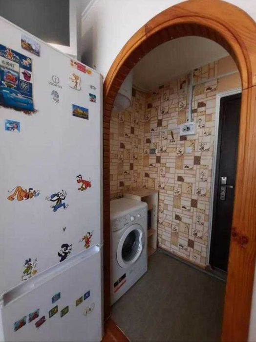 сдам длительно  1 ком квартирку